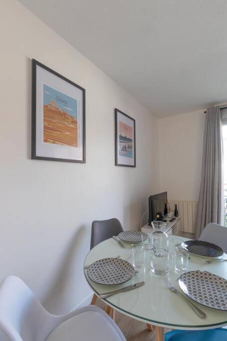 Apartment & Rive Gauche *